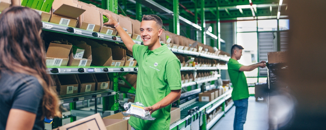 Ferial Mitarbeiter Logistik Wareneingang (m/w/d), 3. Bild