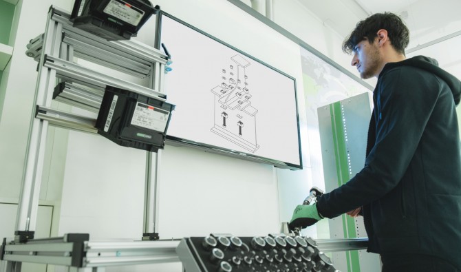 Broschüre RECA Workplace