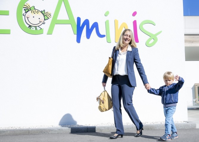 RECA minis Kinderbetreuung