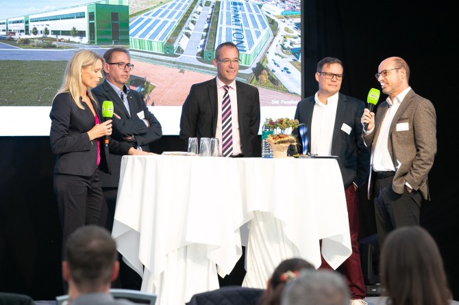 Podiumsdiskussion