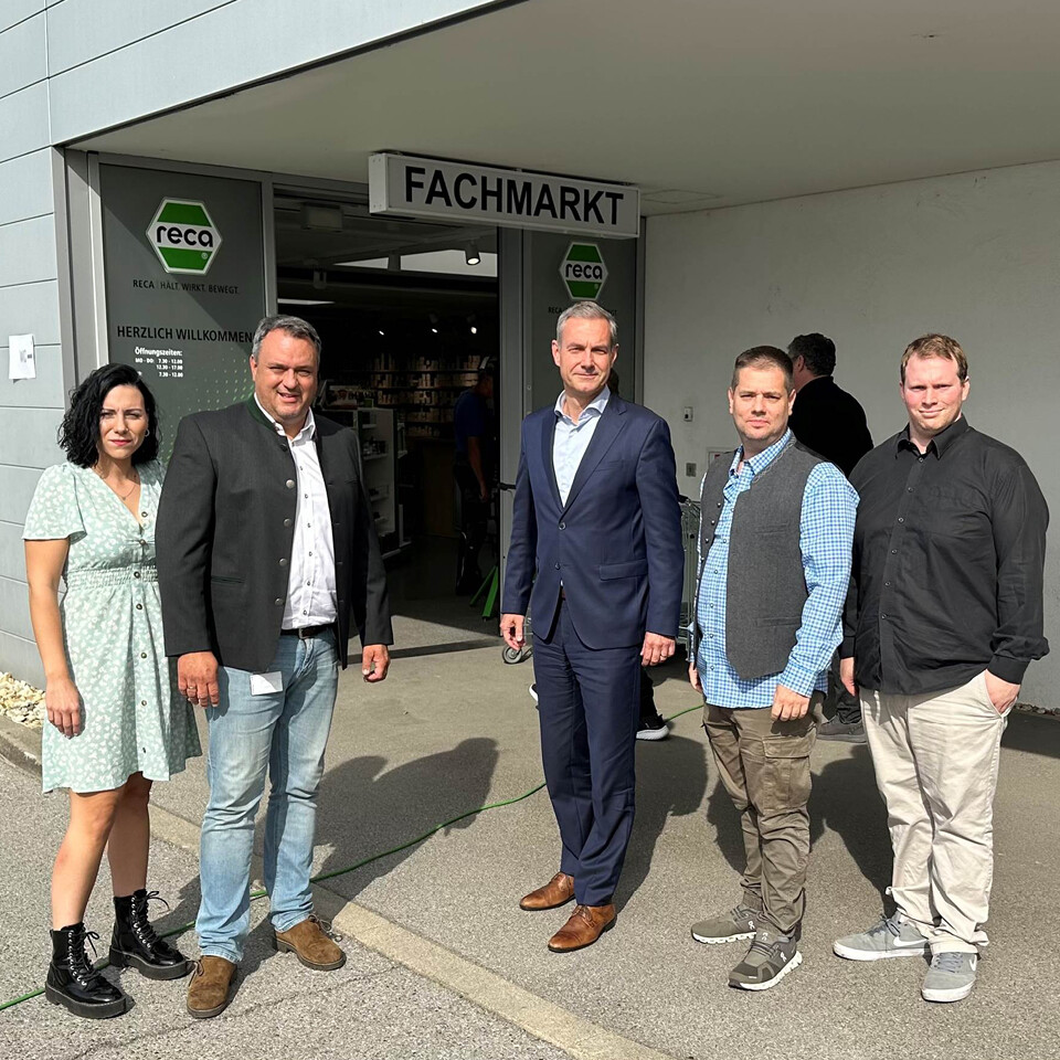 Image:Video_Carousel