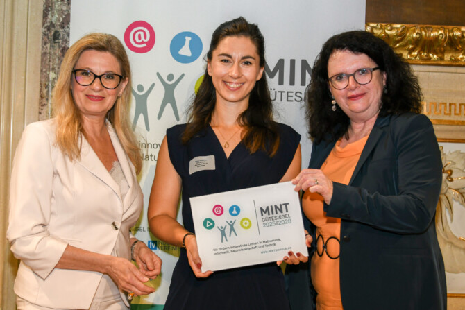 Wir freuen uns über die Auszeichnung!